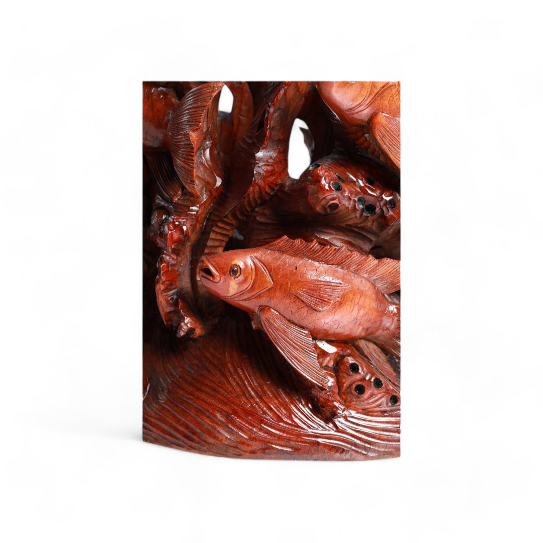 Handcrafted Decorative Wood Table with Fish Sculpture Design | Cde 66