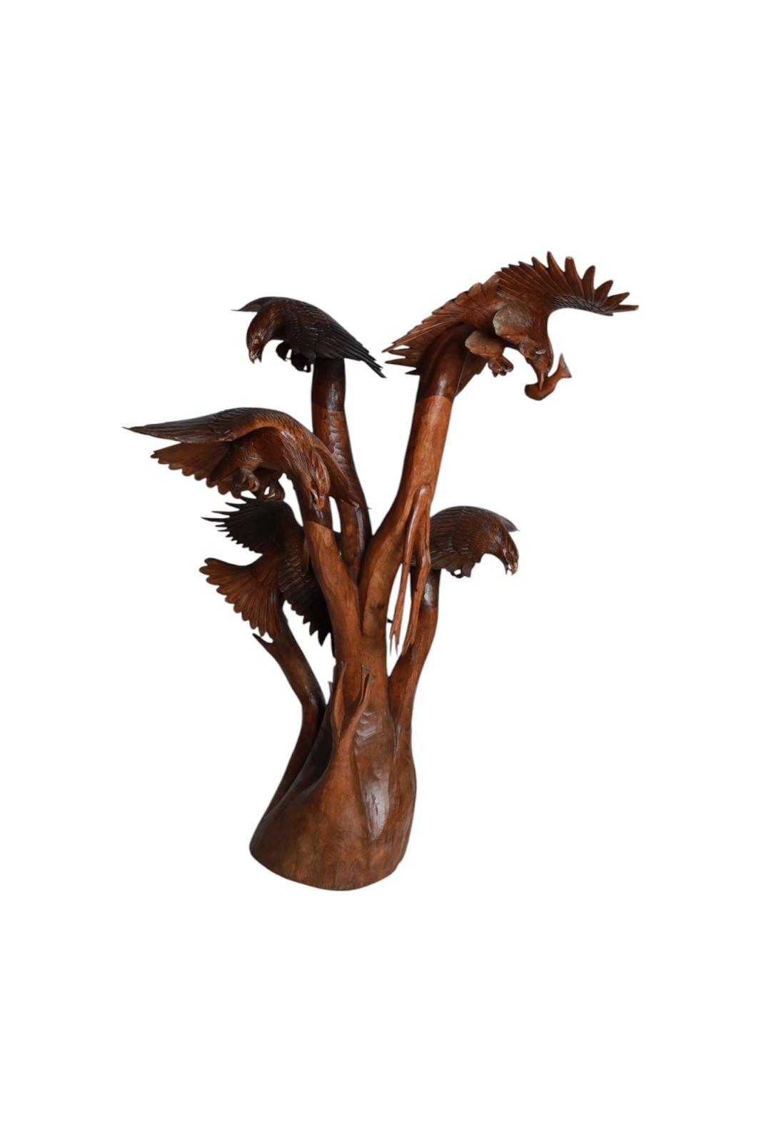 Hand-Carved Wooden Eagles in Flight Sculpture | Code 29